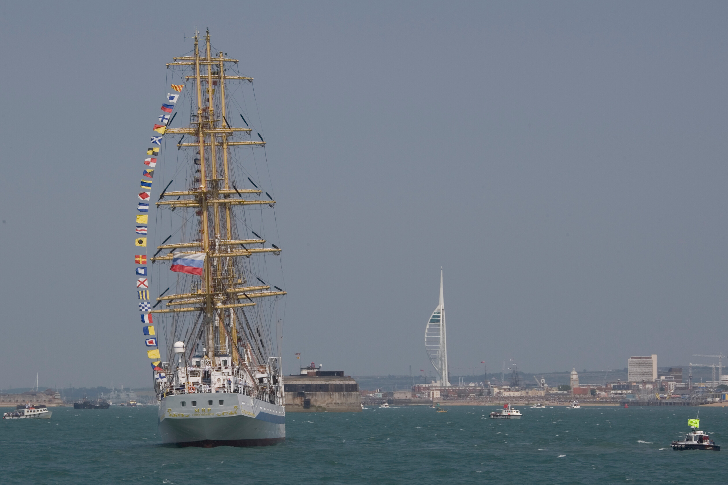 WY2T1348 
 Tall ship Mir International Fleet Review