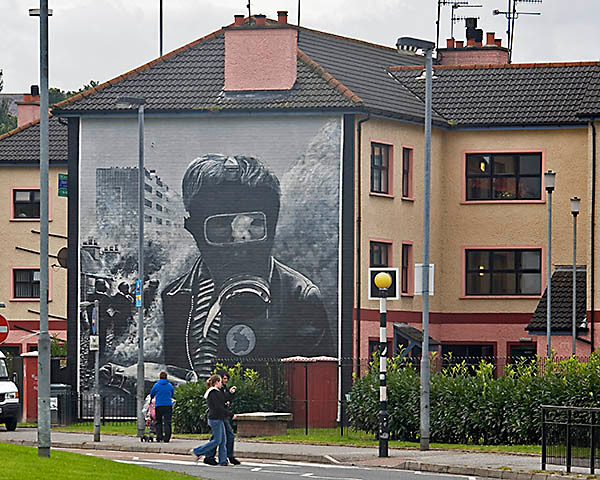 WY2T5179 
 Derry, Londonderry Mural 5.