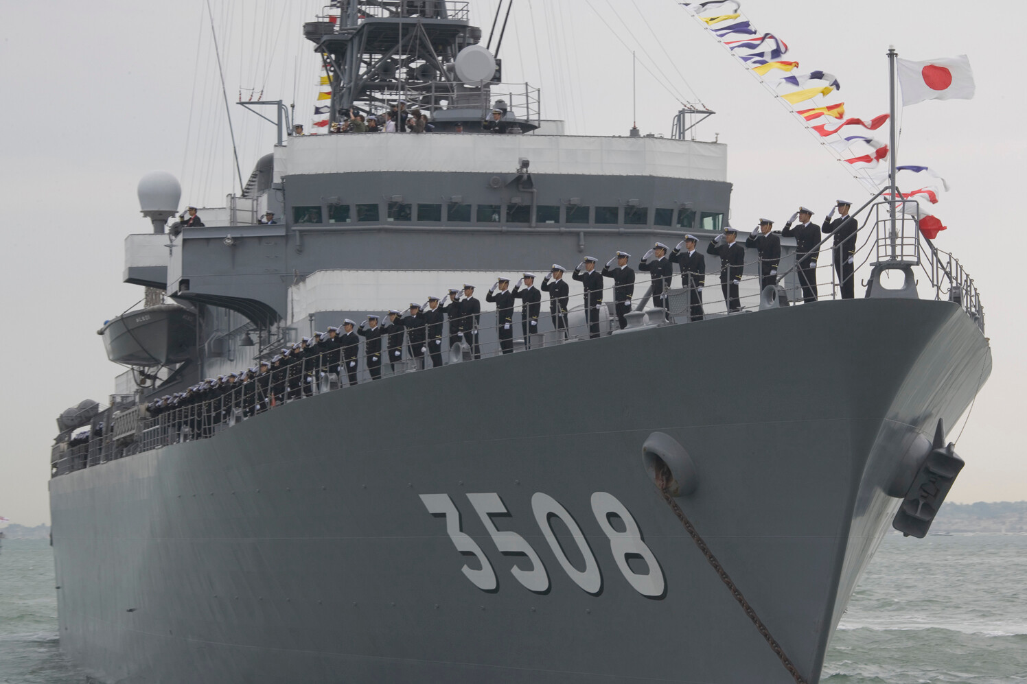 WY2T1501 copy 
 Japanese ship salute during the International Fleet review